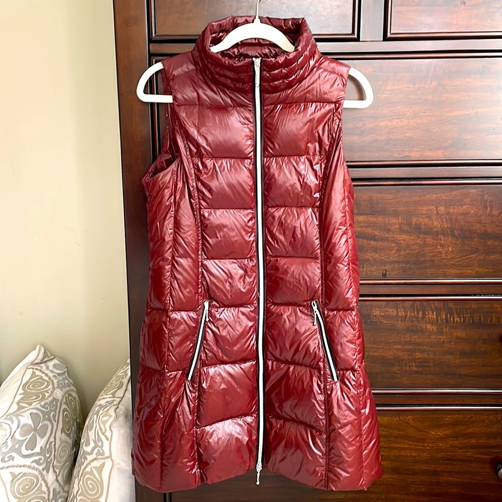 Raison D’etre long puffer vest, size S